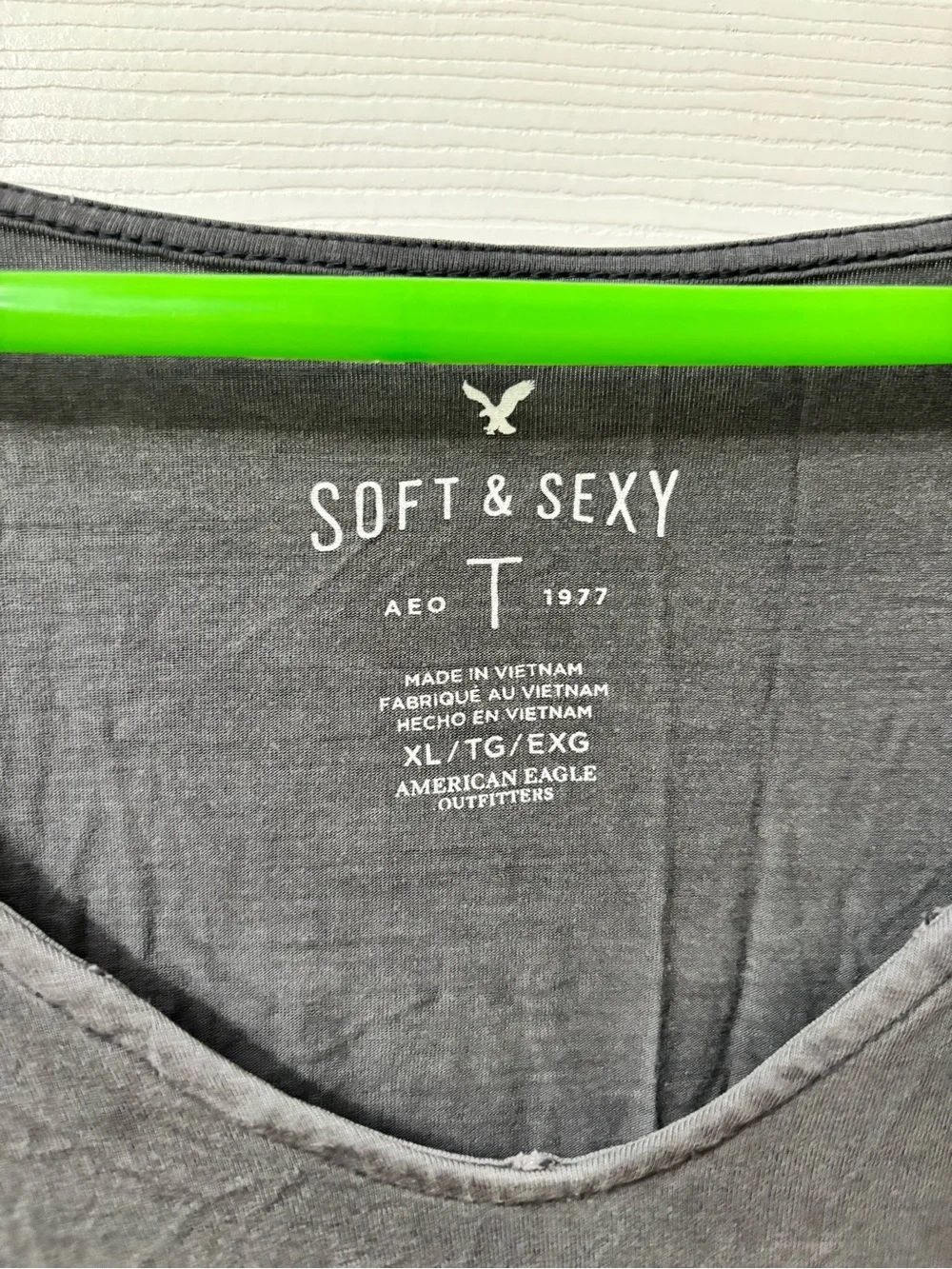 American Eagle Soft & Sexy Long Sleeve Tee XL Burnout Charcoal Gray High Low Hem